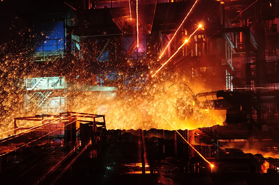 守鋼鐵信仰，鑄鋼鐵脊梁---觀《鋼鐵脊梁》有感