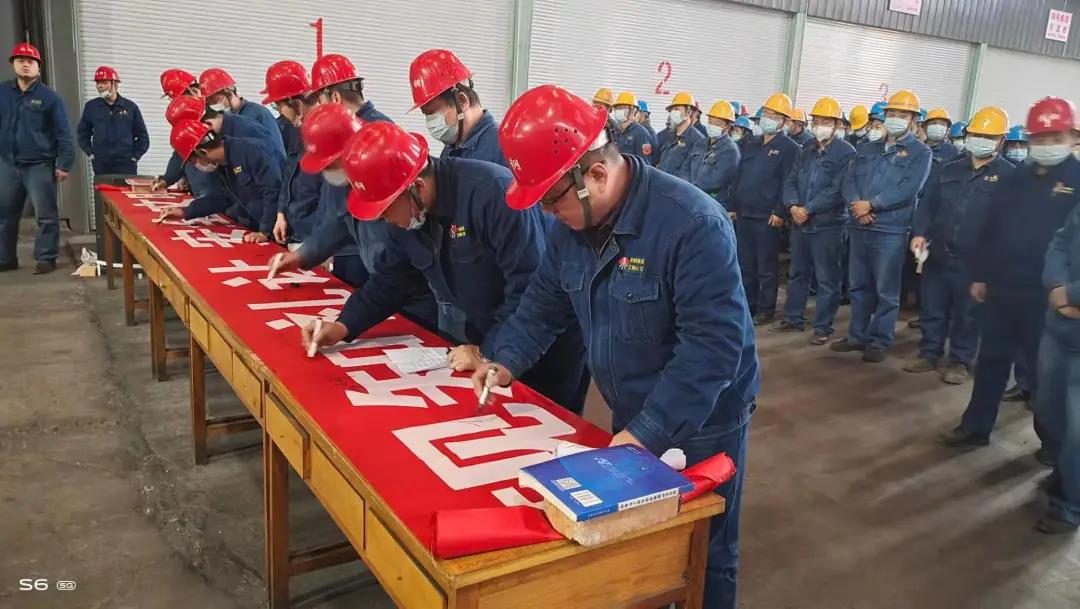 交通安全月！煉鋼廠“拍了拍”你