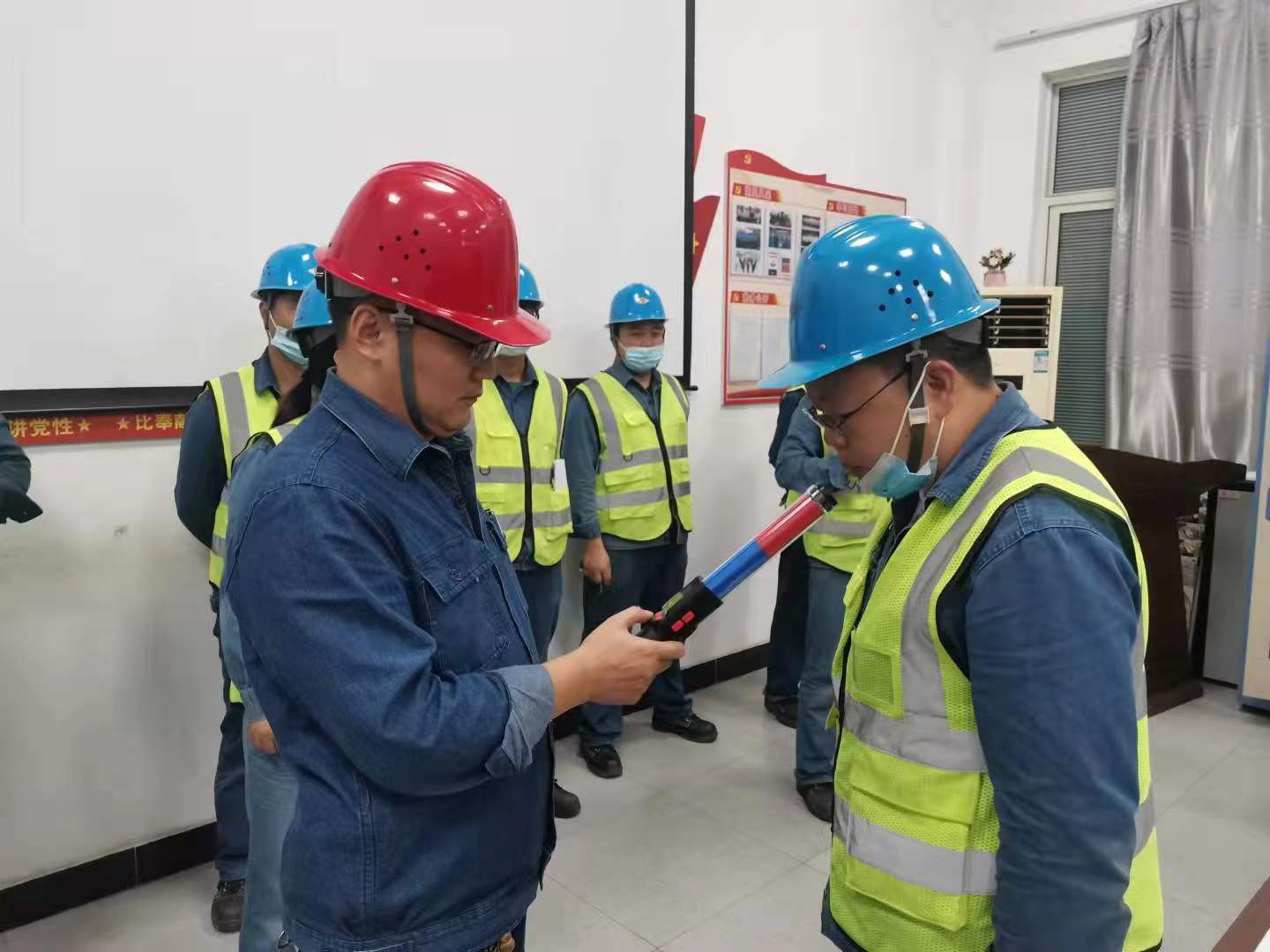 ���ࡱ�Ľ��� ��ȫ����