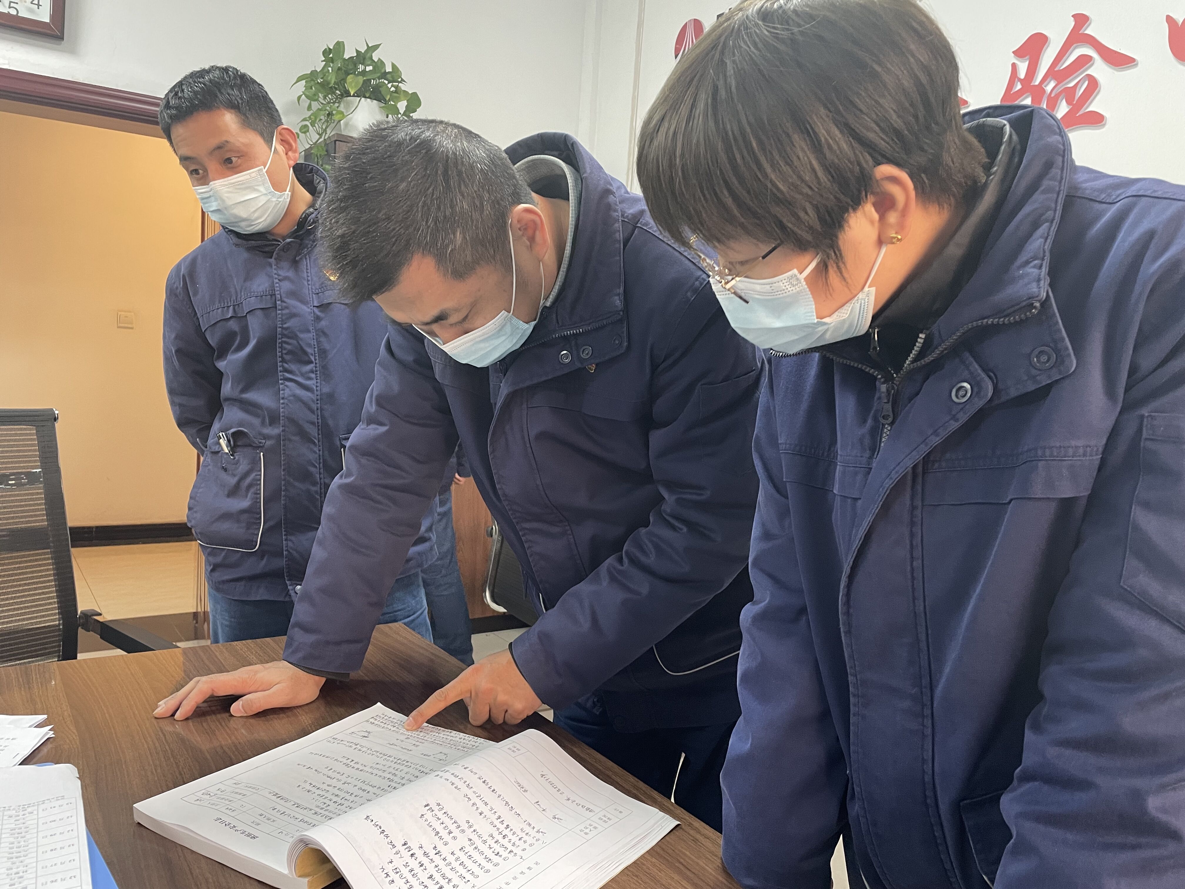 矢志“潛”行,讓實干在鋼城蔚然成風 矢志“潛”行,讓實干在鋼城蔚然成風