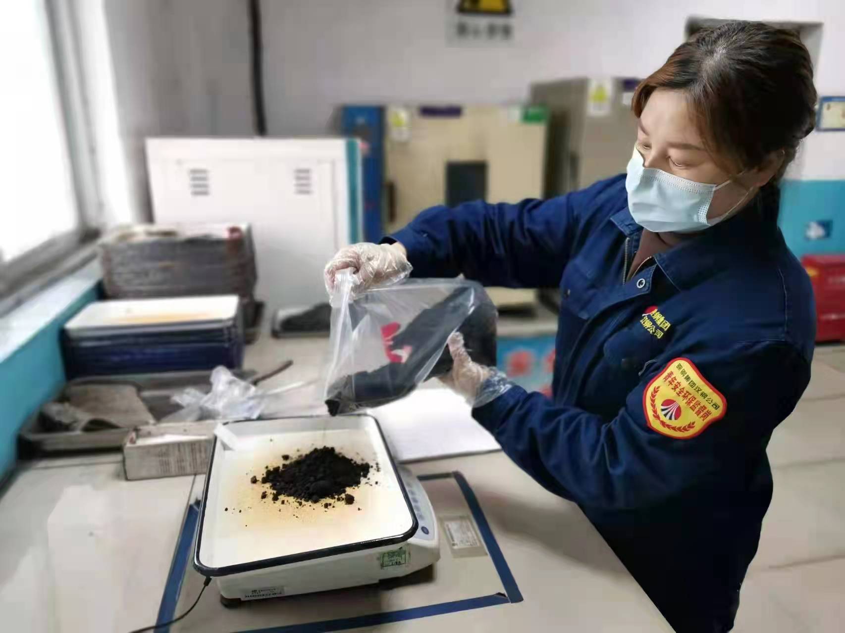 瞧,她們這“三劍客” 瞧,她們這“三劍客”