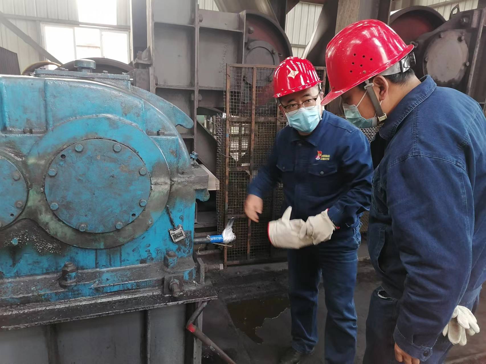 夯實(shí)安全責(zé)任,繃緊安全之弦 夯實(shí)安全責(zé)任,繃緊安全之弦