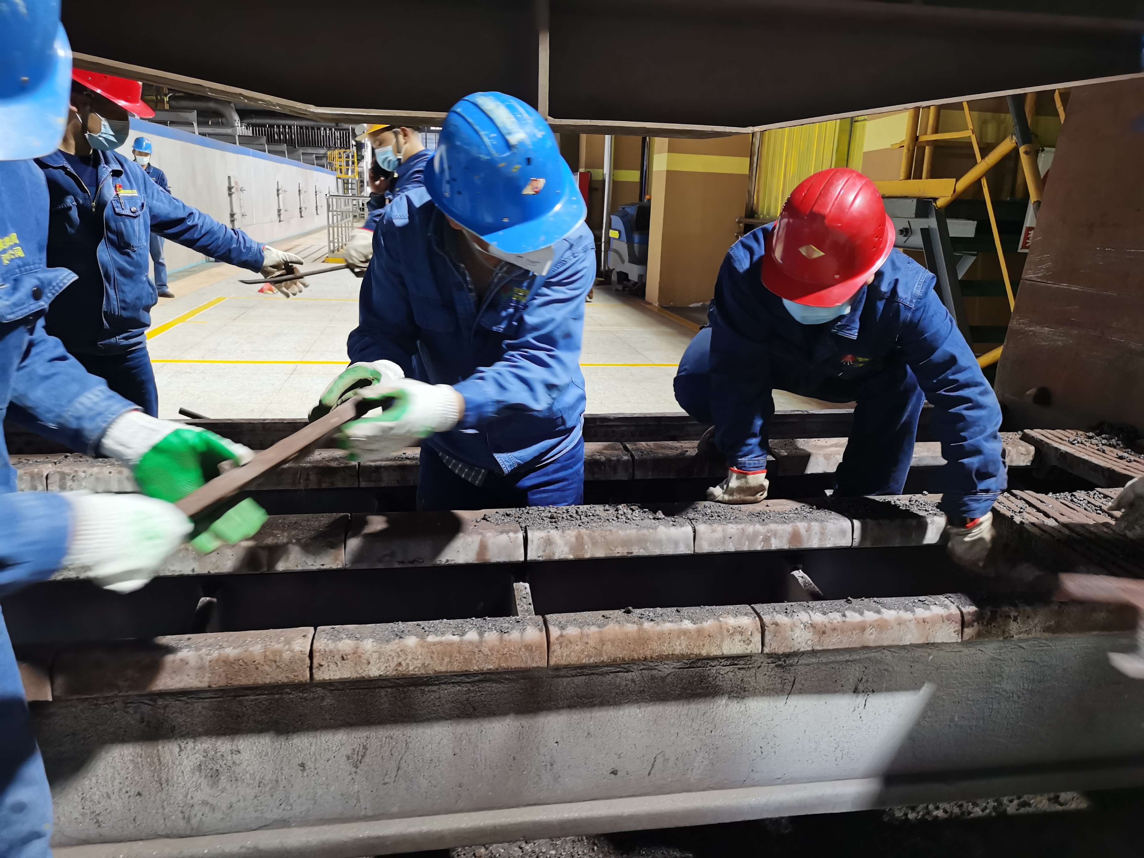 ���a�M��  ��Ҋ��Ч��