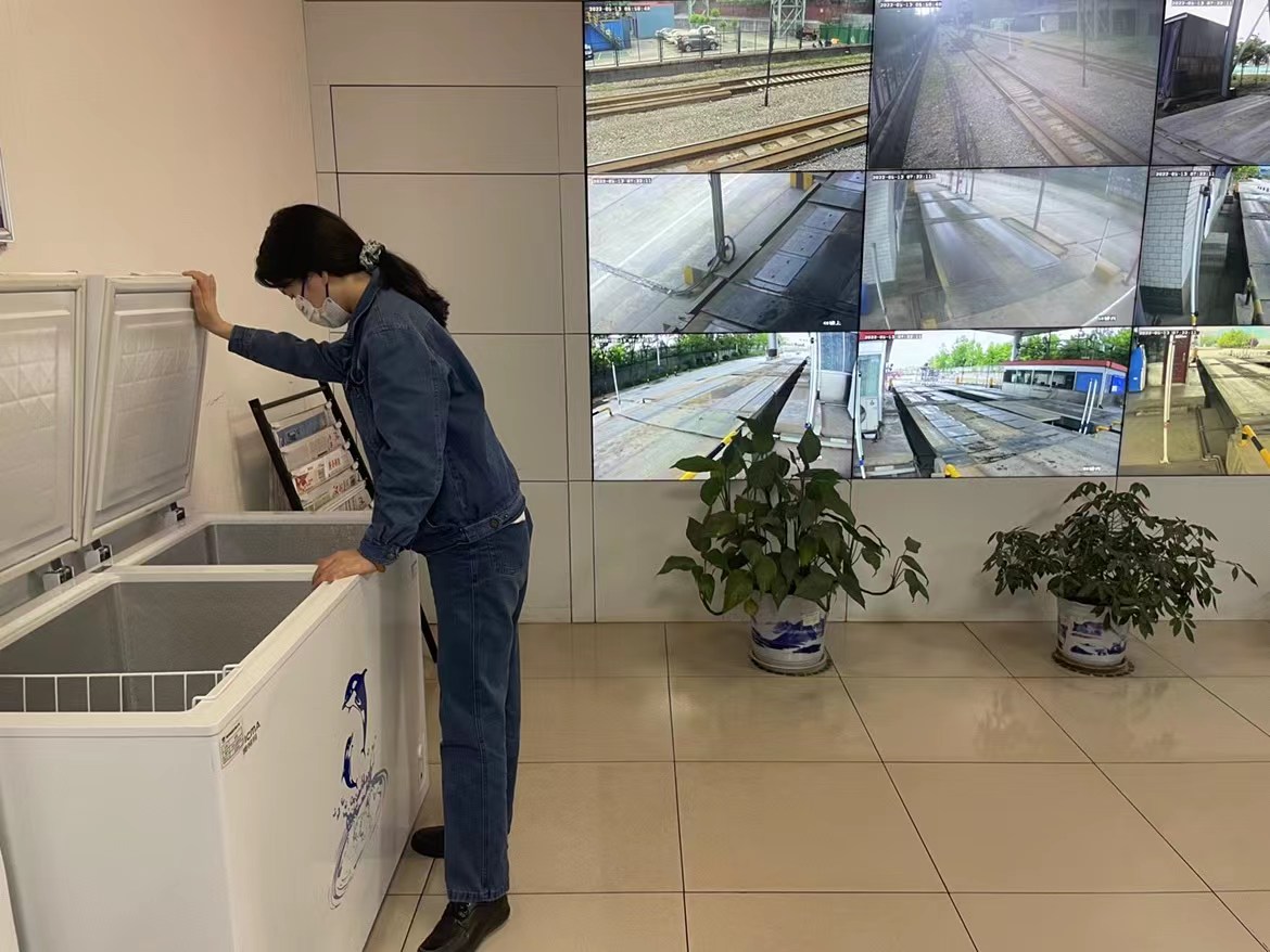 “點、線、面”結合,扎實推進防暑降溫工作 “點、線、面”結合,扎實推進防暑降溫工作