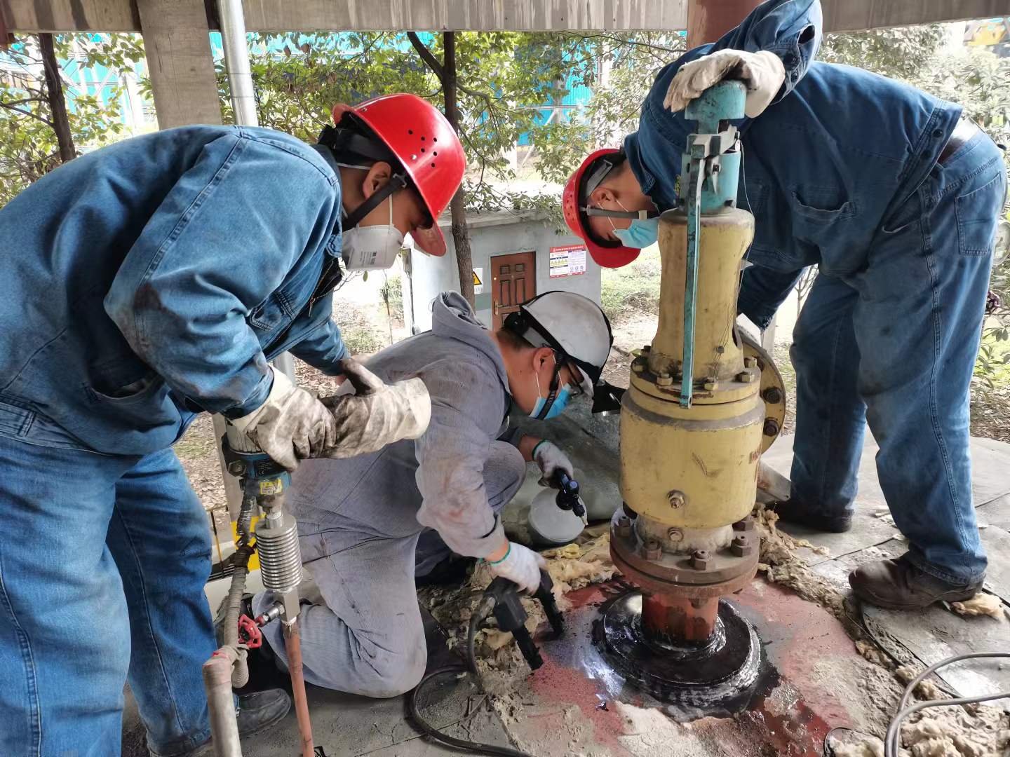 “精雕細刻”鑄精品 “嚴細實恒”促安全 “精雕細刻”鑄精品 “嚴細實恒”促安全