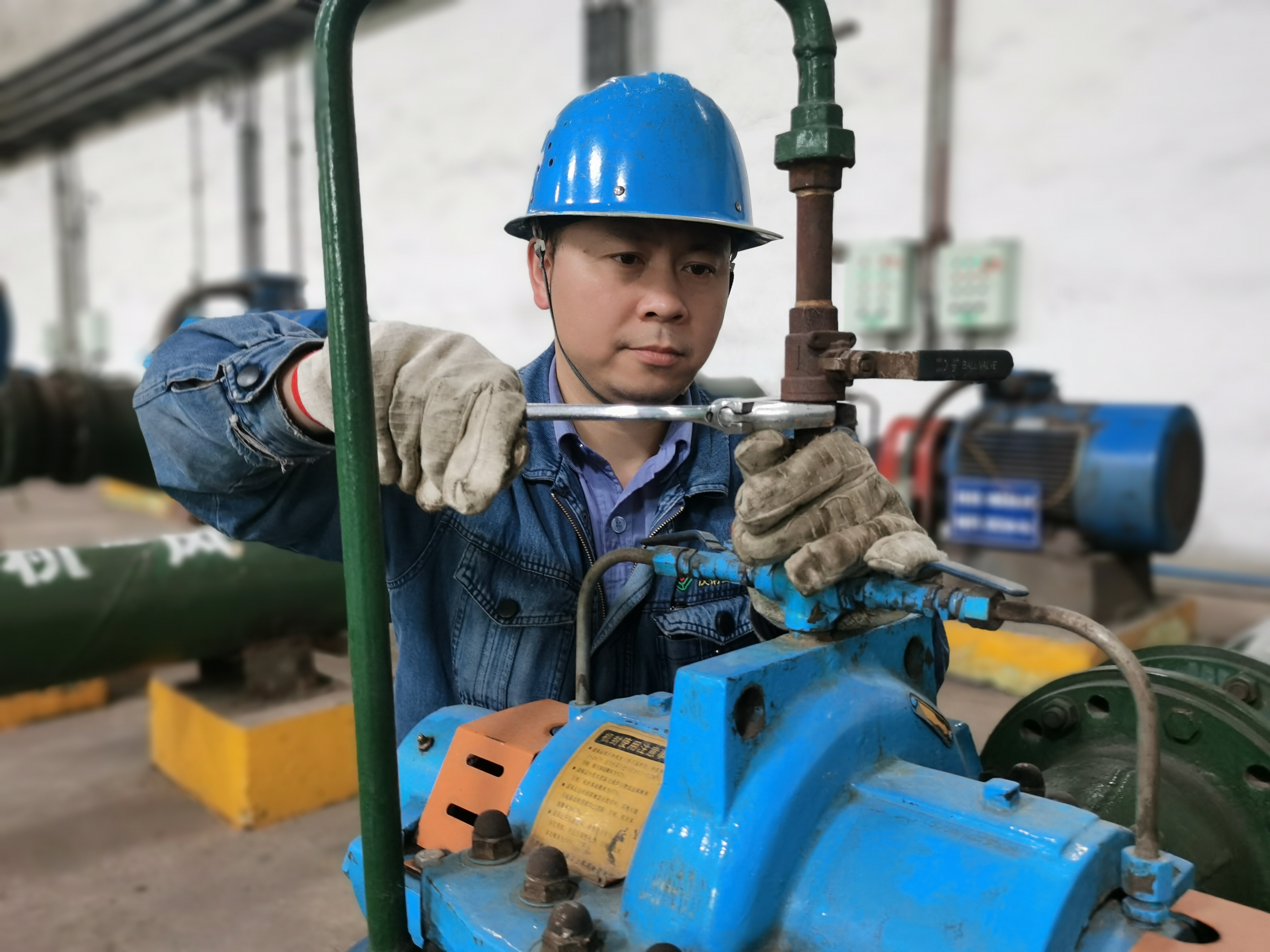 �Ƽ������cȼ���|���lչ�������桱