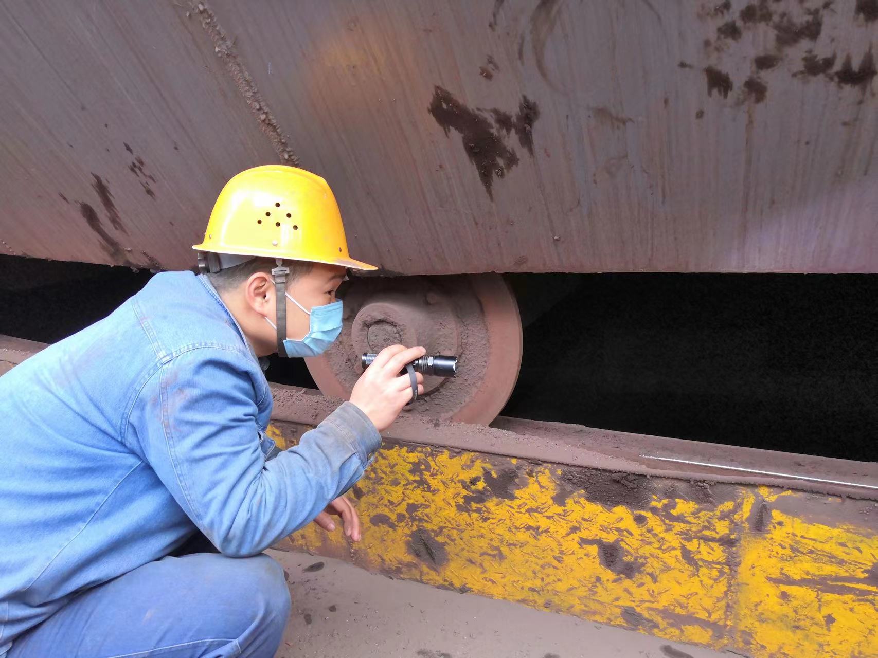 以奮斗之勢(shì)展最美之姿