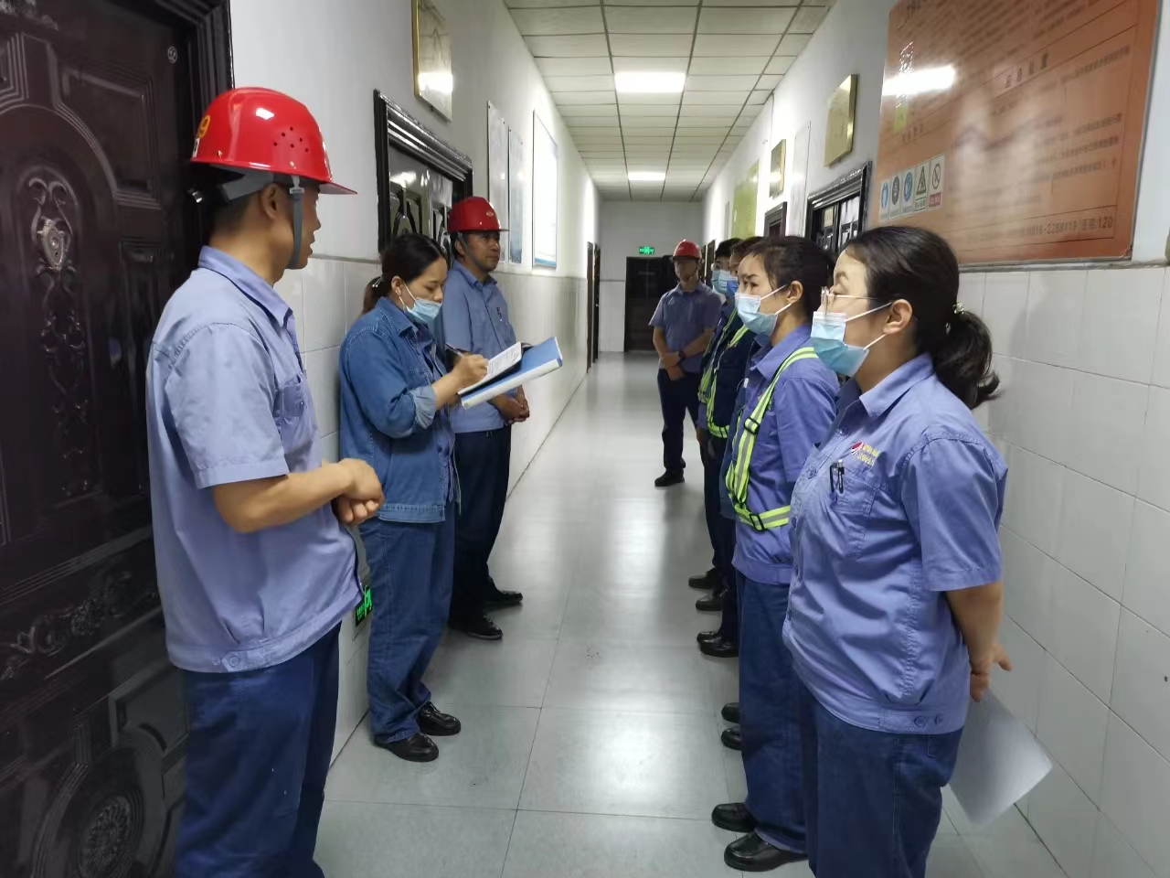 ���ǡ����c(di��n)�ӡ���Ҳ���ڳ�������Ч����·�ӡ�