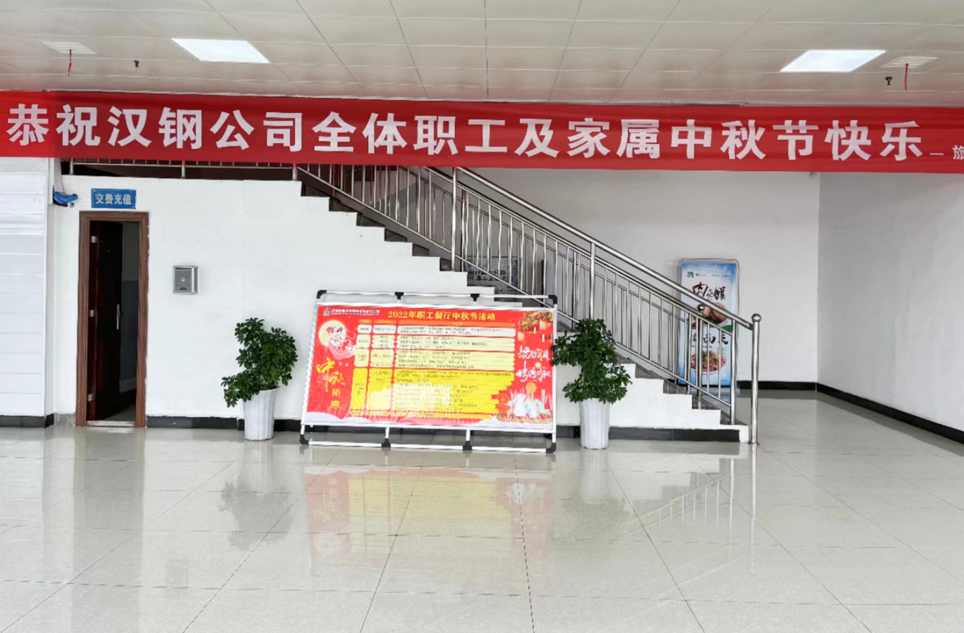 ��ϵ�T����ů������κ��ڲ��@�����жY��!