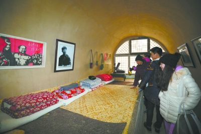 �Ӱ������G��