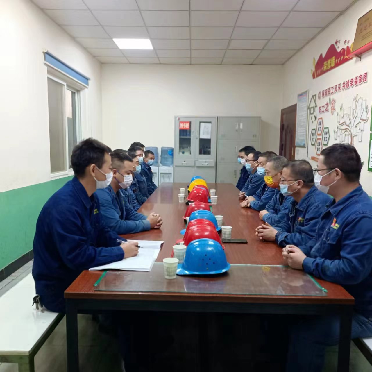 �ƾ�ǰ�� ��ͨ���������ġ�ĩ���񽛡�