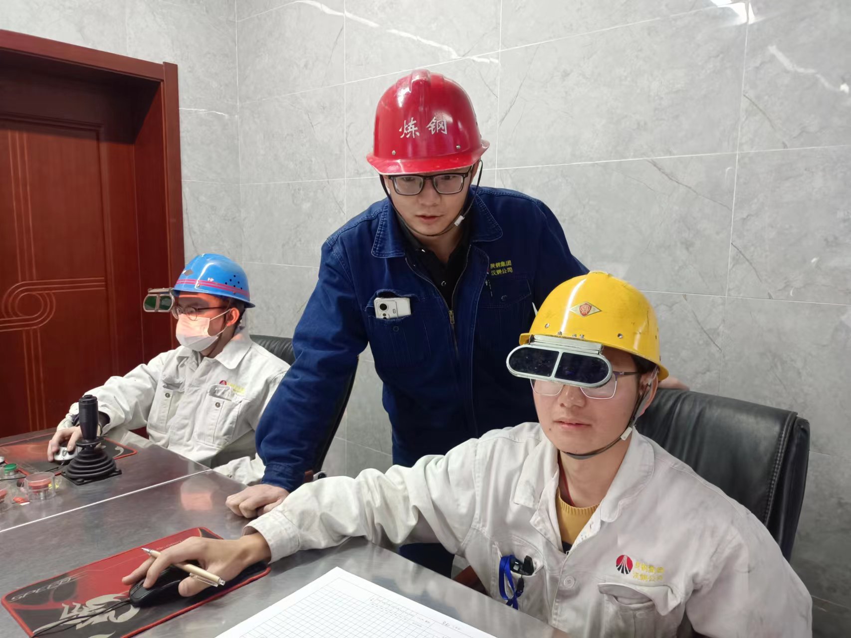 無(wú)奮斗，不青春，他靠實(shí)力出圈！