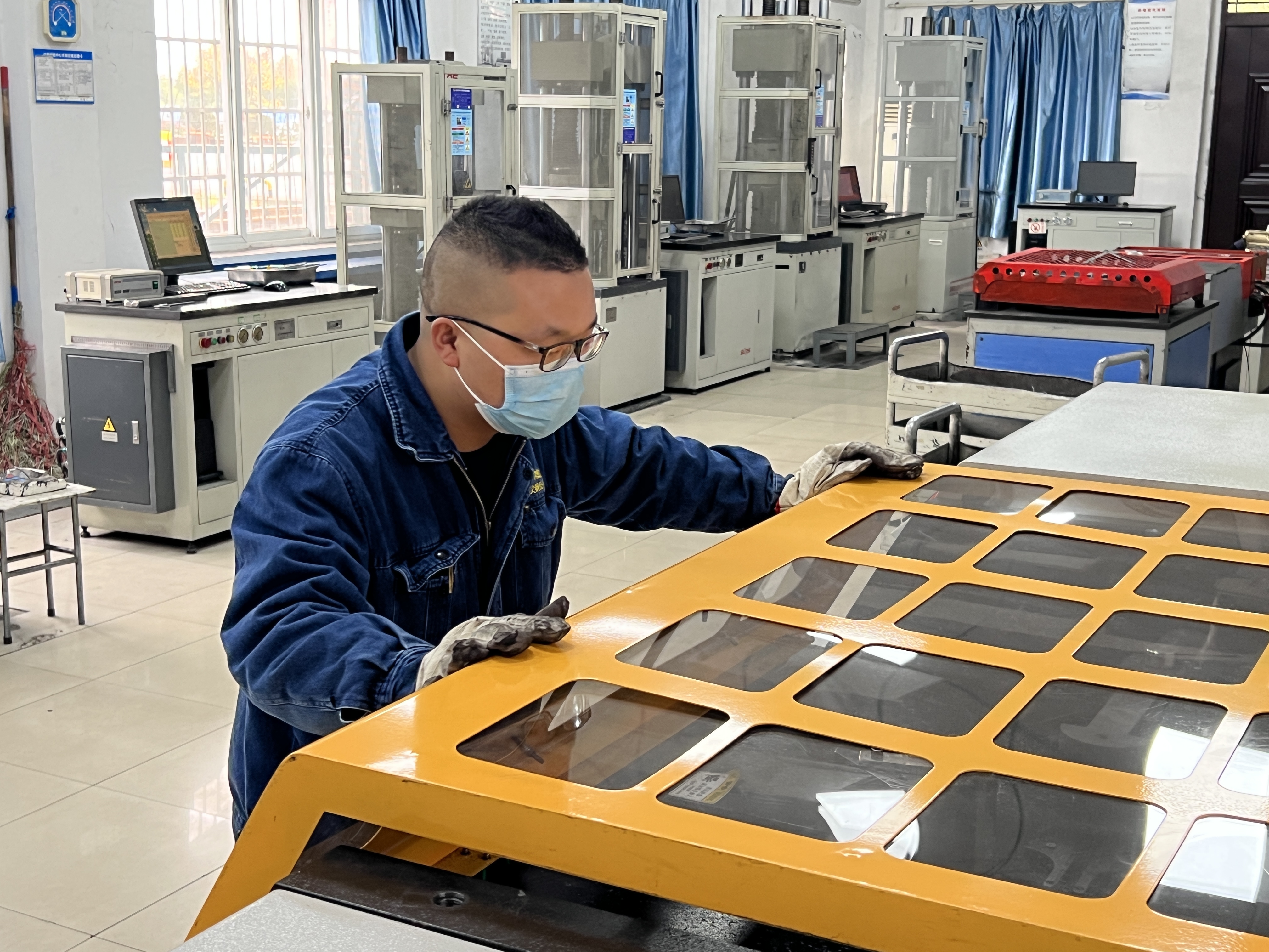 責任在肩上,質量在心中 責任在肩上,質量在心中