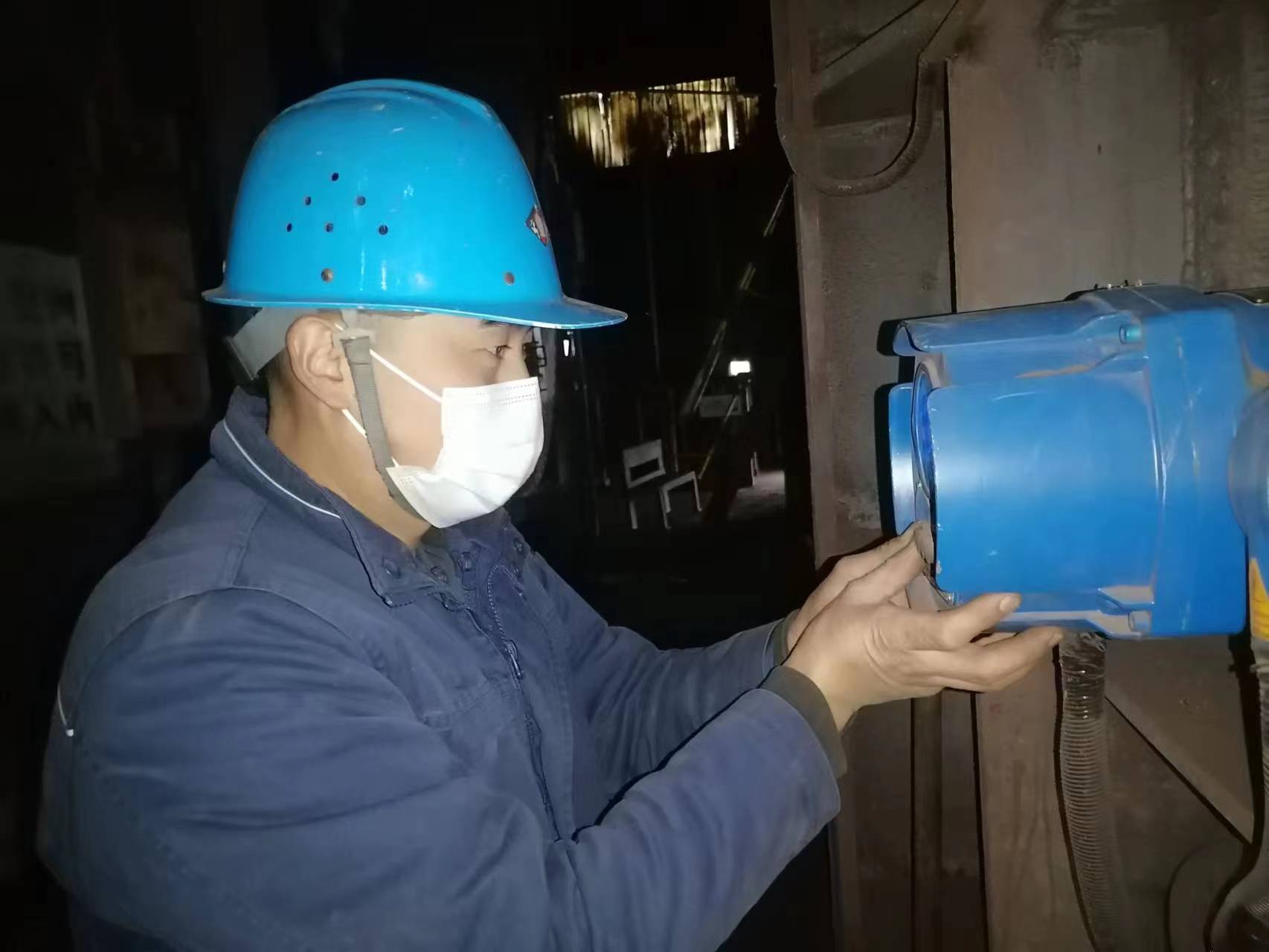 “解牛”還需“庖丁”之功 “解牛”還需“庖丁”之功