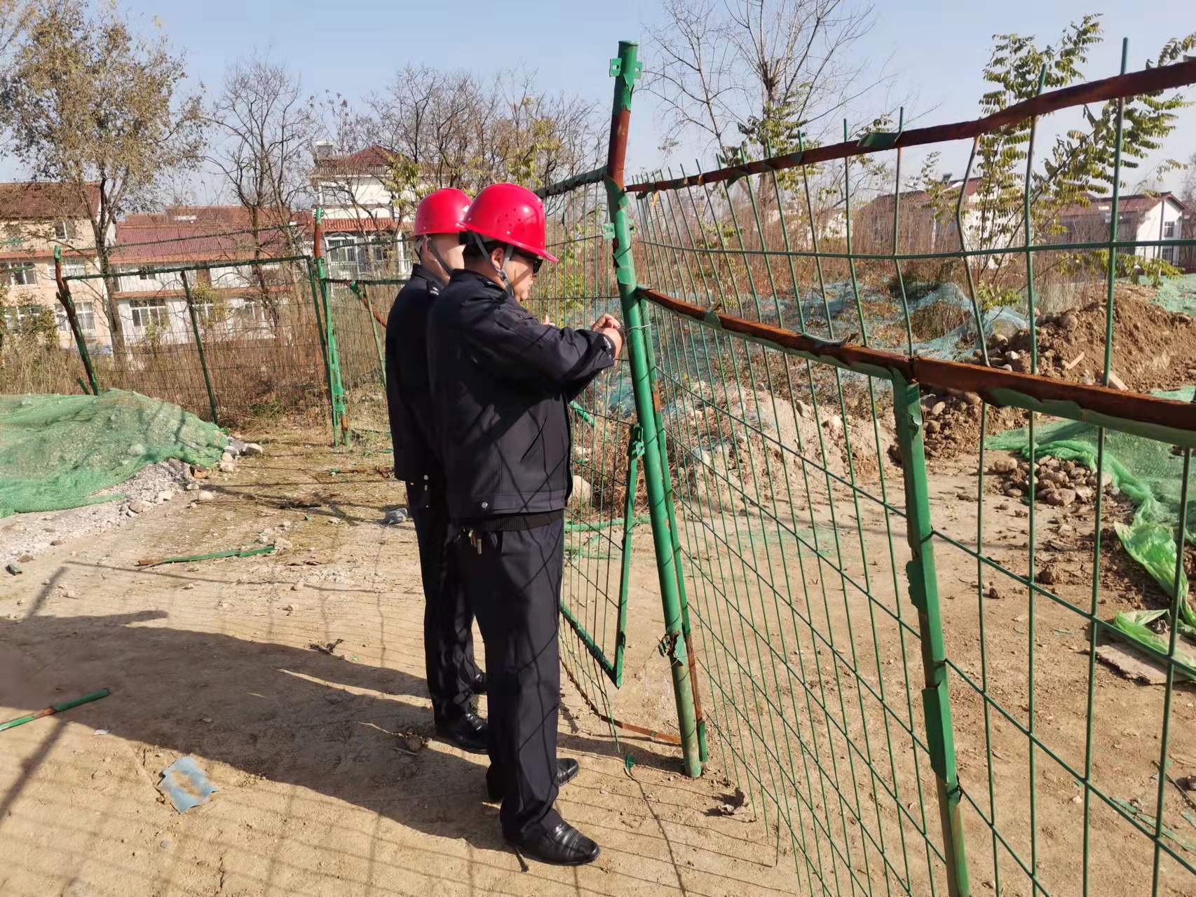 織密“三張網”,筑牢冬季治安防控線 織密“三張網”,筑牢冬季治安防控線