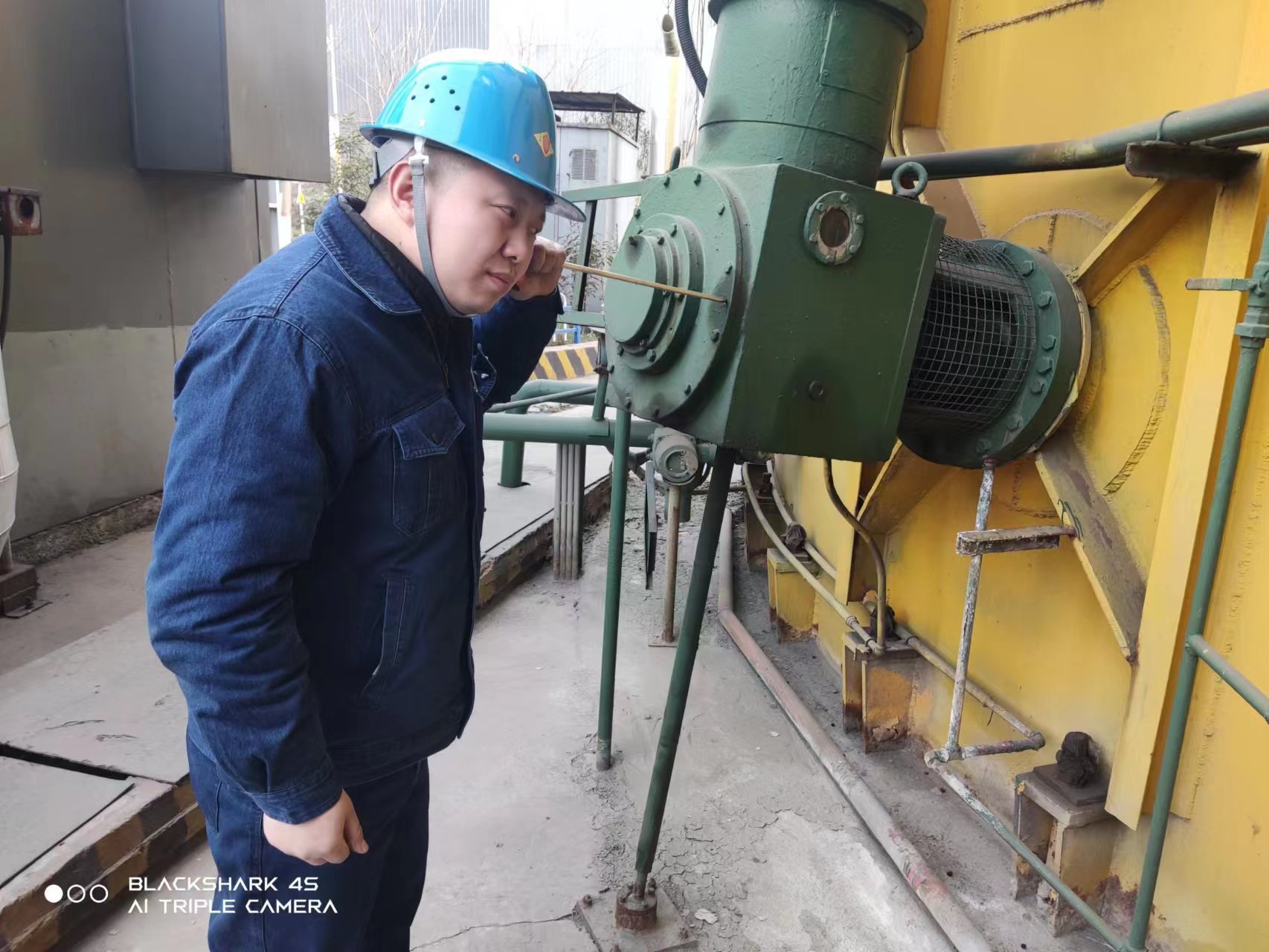 一顆平凡的“螺絲釘” 一顆平凡的“螺絲釘”