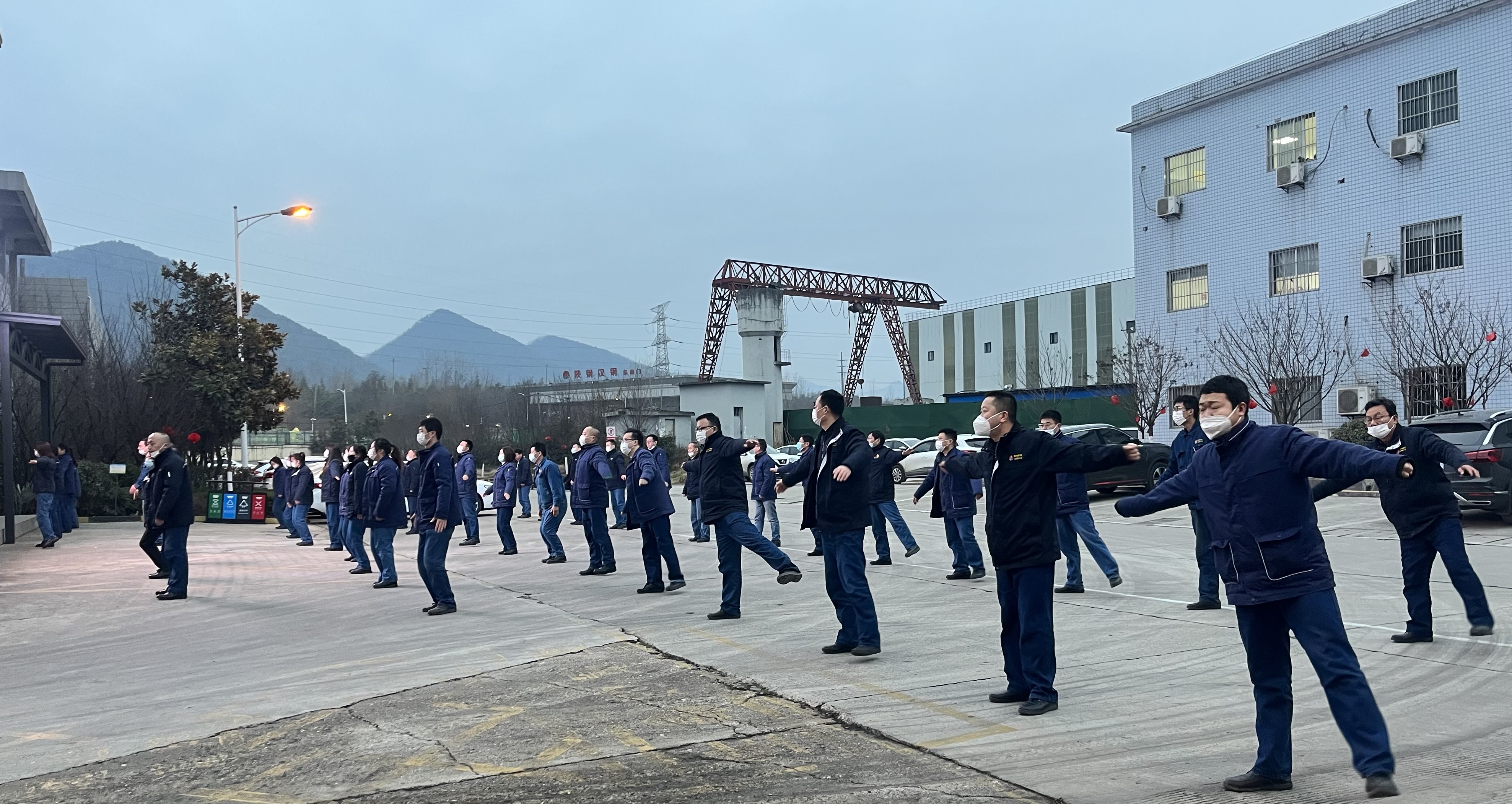 扮靚鋼城“顏值”，他們活力十足