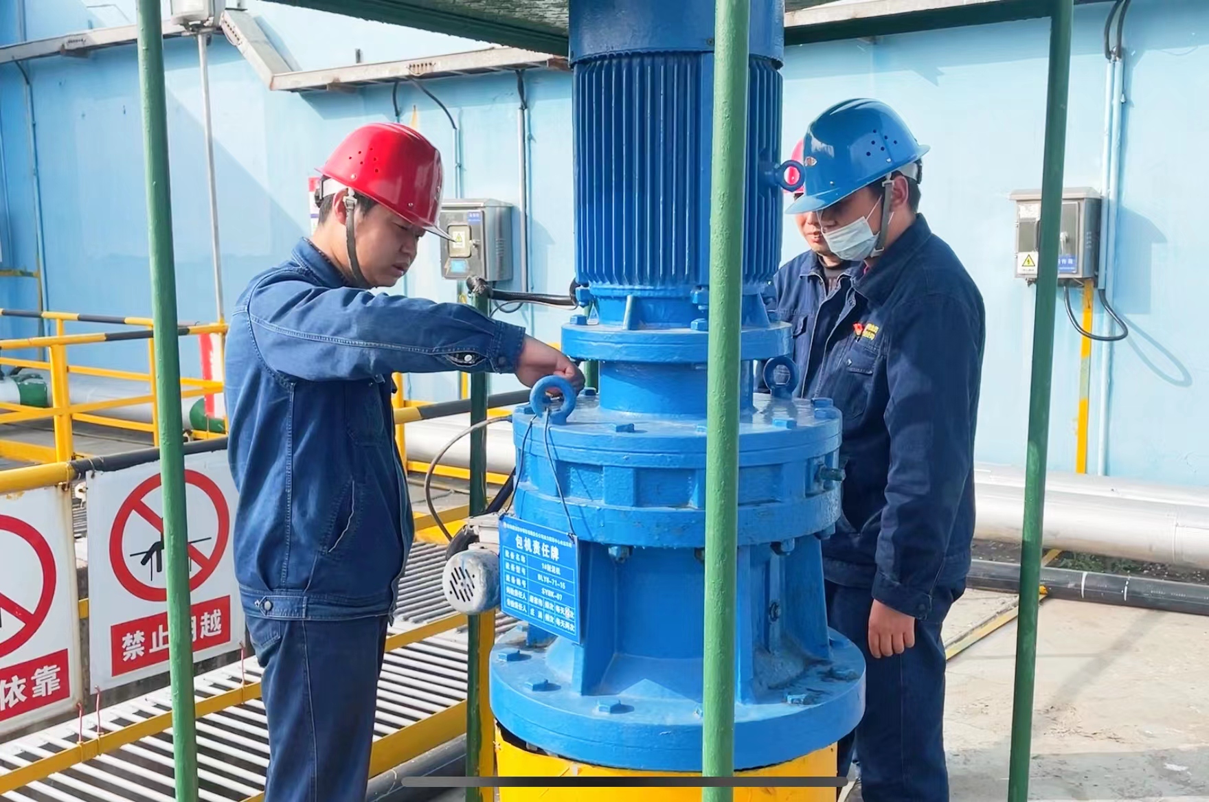 ����韲�������ӿ�� ���������ٰl(f��)չ