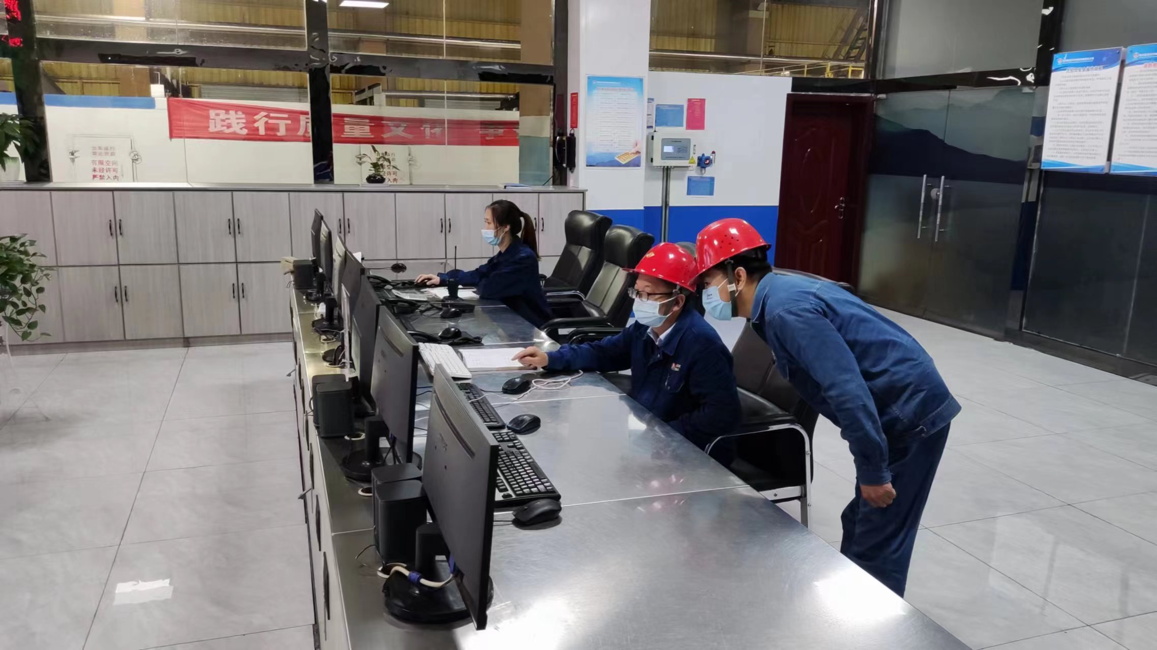 ���e�룬���y�} �۽�����������