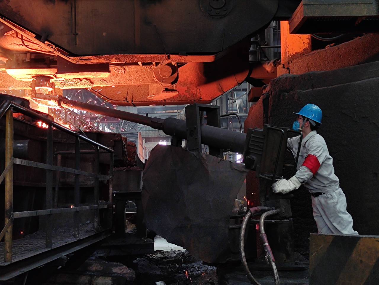 ���|(zh��)�T�꣬������������Ʒ�ƓP(y��ng)���h(yu��n)��