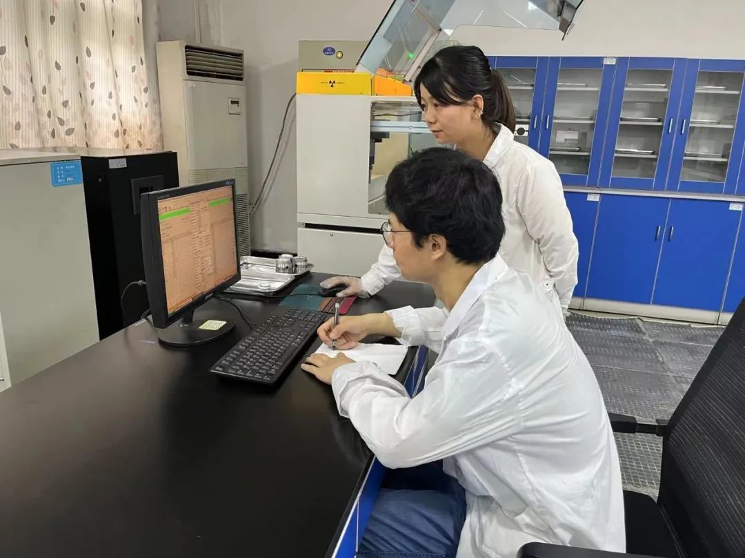 用心培養(yǎng),搭建育才“大平臺” 用心培養(yǎng),搭建育才“大平臺”