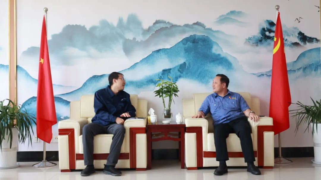 中冶京誠黨委副書記、總經理張勇一行到公司調研座談