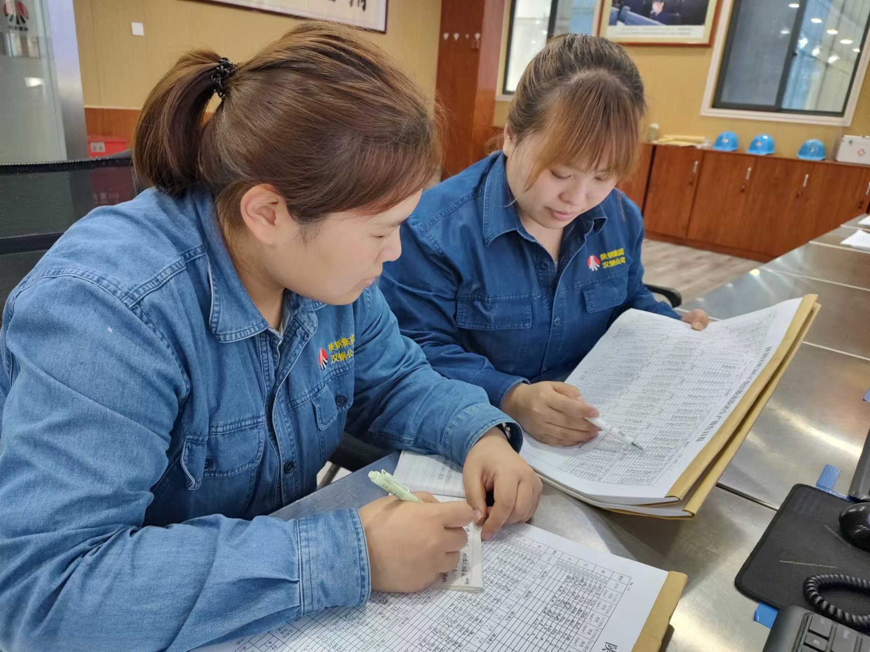 ���ˆ�ʽ����������������������Ӳ��x�ܡ�