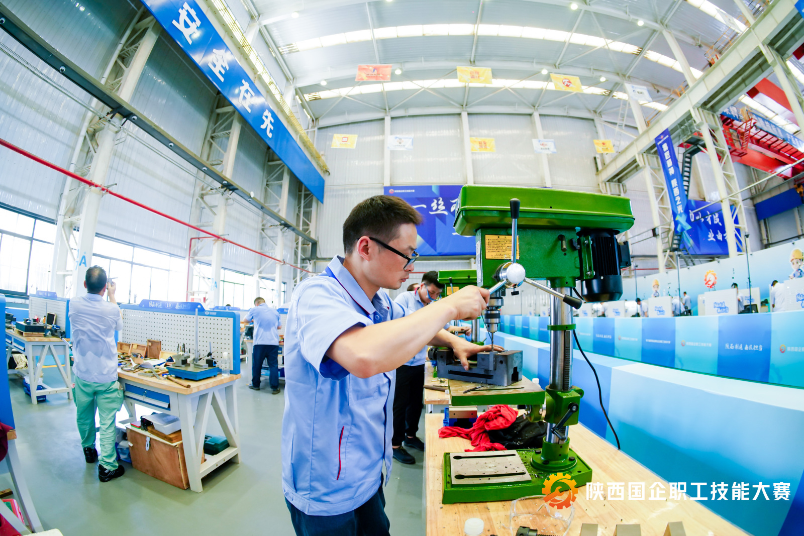 砥礪“鉗”行  青春在這里綻放光彩 ——記第六屆陜西省國有企業職工技能大賽鉗工第三名獲得者朱卯