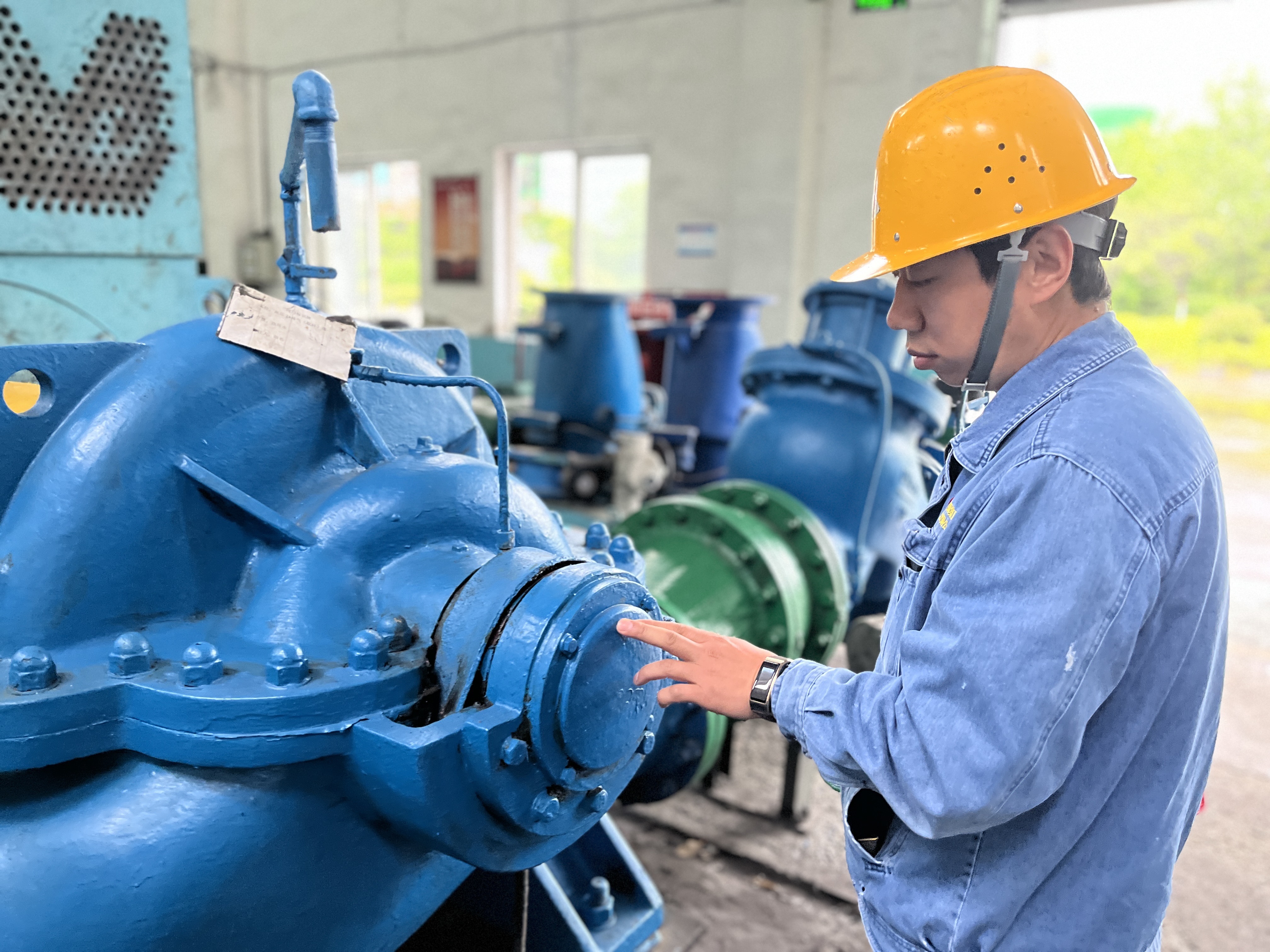 從專業“小白”到“能工巧匠”  他的蛻變很出彩 ——記第九屆“陜鋼杯”焊工技術能手張金生