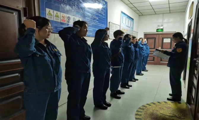 凝聚“青”力量 激發“青”動力