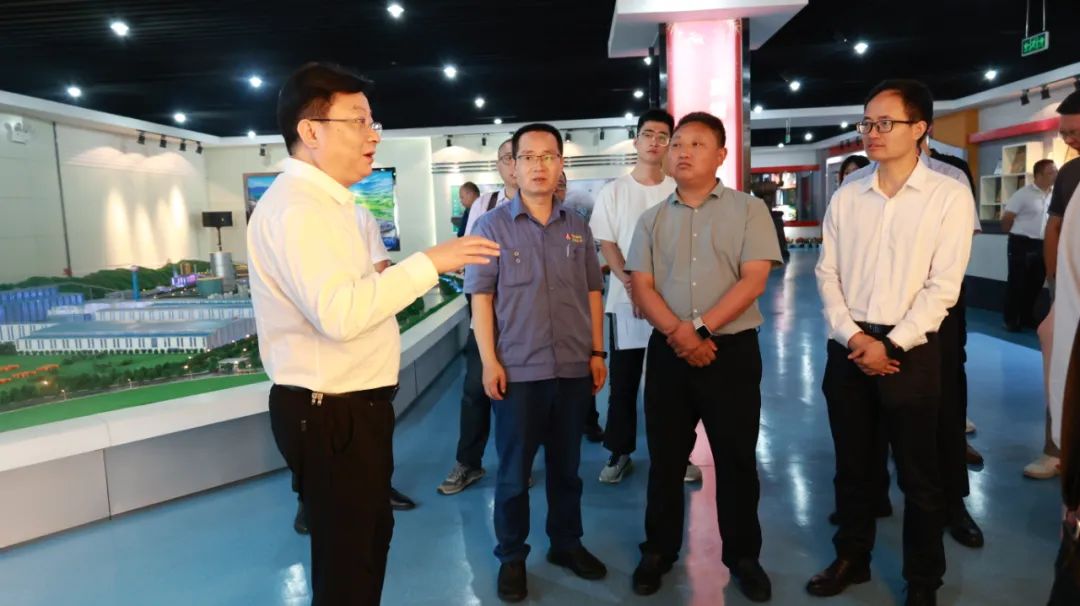 秦創原總窗口科創團隊、科創企業漢中行暨項目簽約活動來漢鋼公司考察