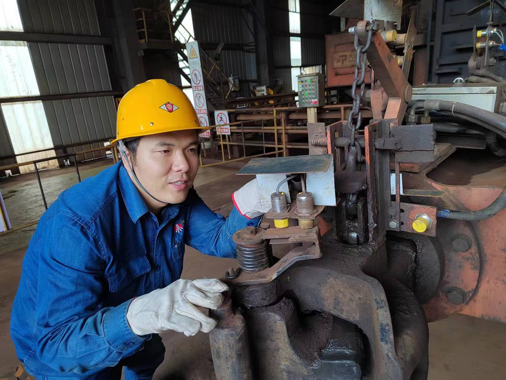 “四兩撥千斤”,看小班長的大作為 “四兩撥千斤”,看小班長的大作為