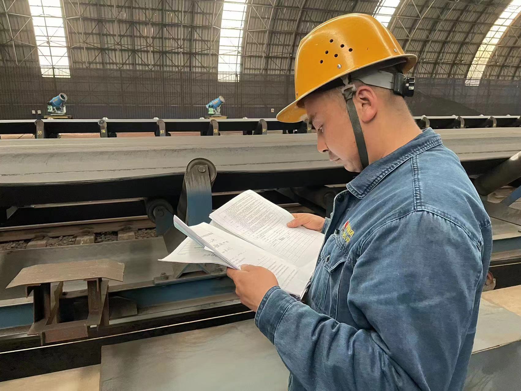 行走在一線的帶頭“達(dá)人” 行走在一線的帶頭“達(dá)人”