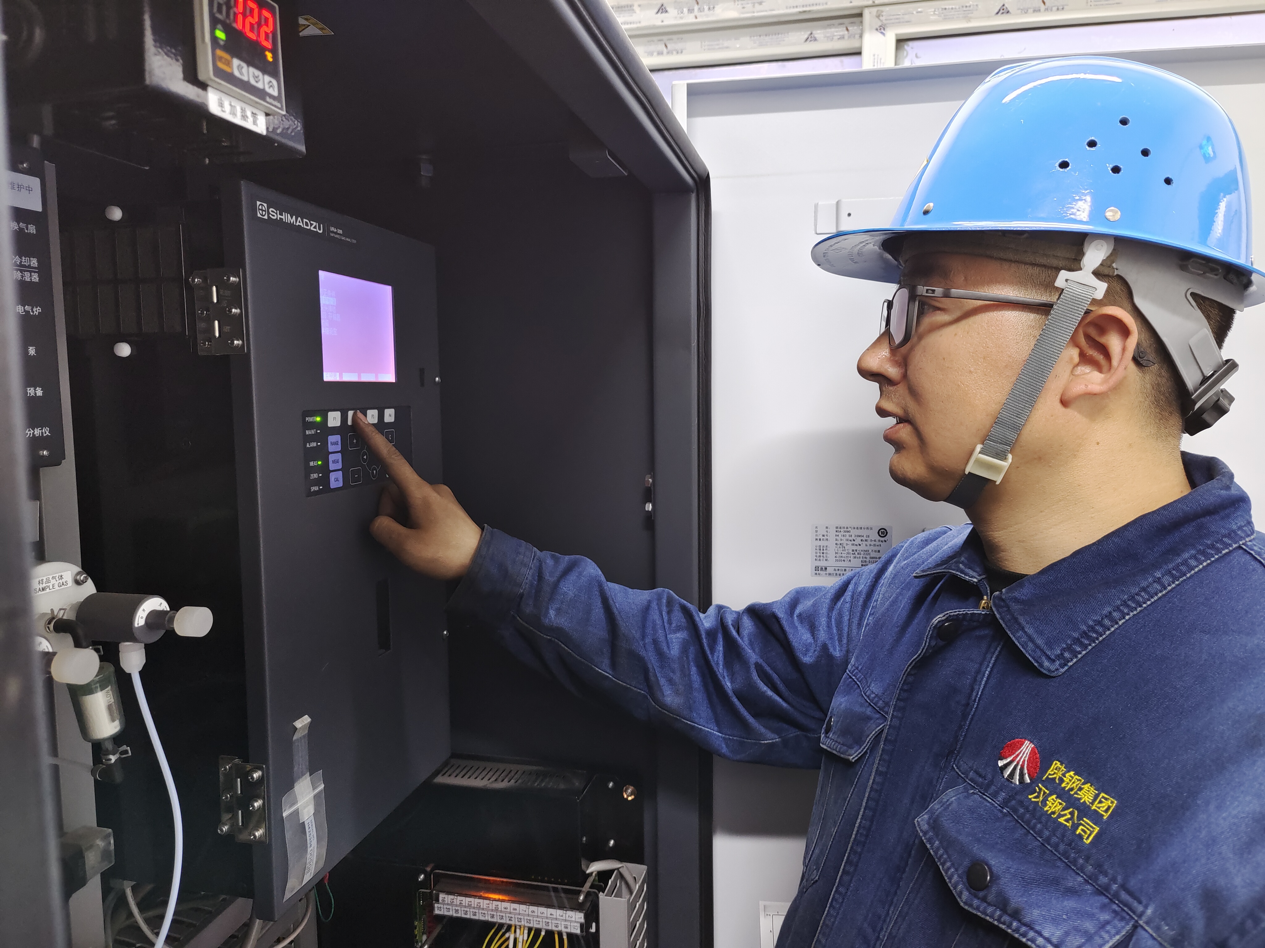 ���p�������أ�����ԏ������F�A