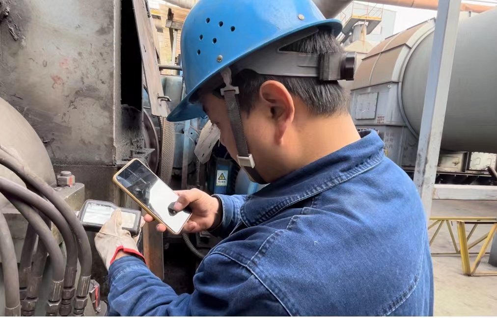 來看，鏡頭里的“百日安全”