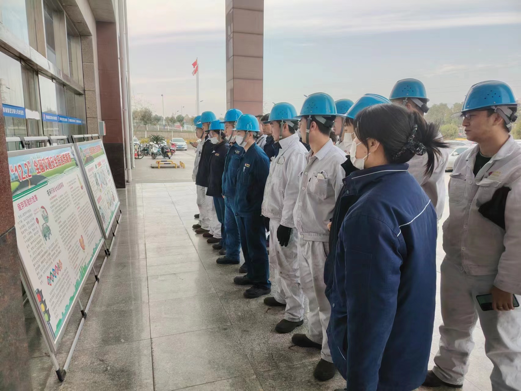 ���(zh��n)�����ġ��ݰl(f��)�����Q�ٰ�ȫ���չّ�(zh��n)��