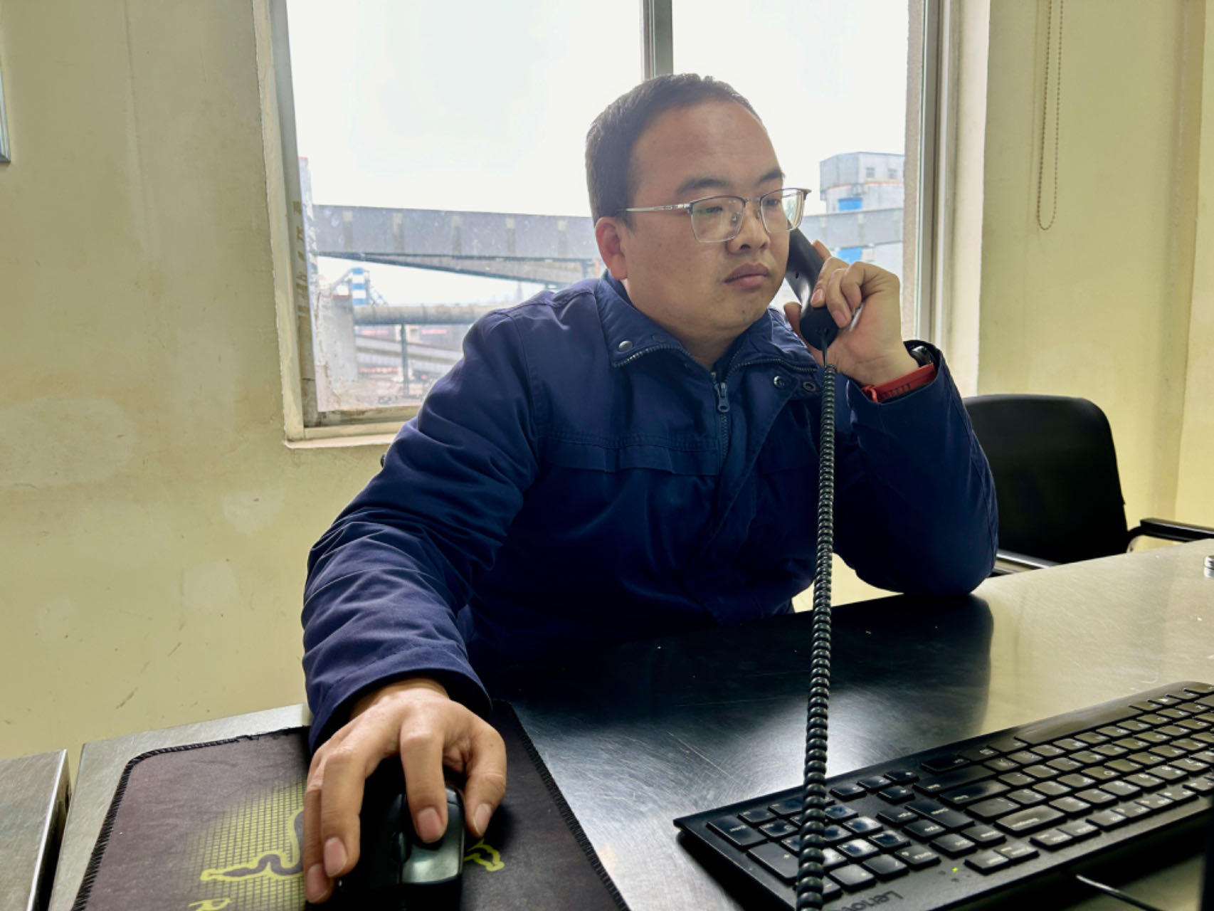 鋼城里的“手”護(hù)者 鋼城里的“手”護(hù)者