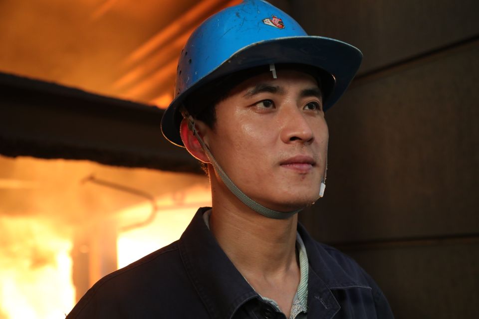 不負“熱”愛，致敬烈日下的“鋼鐵俠”！