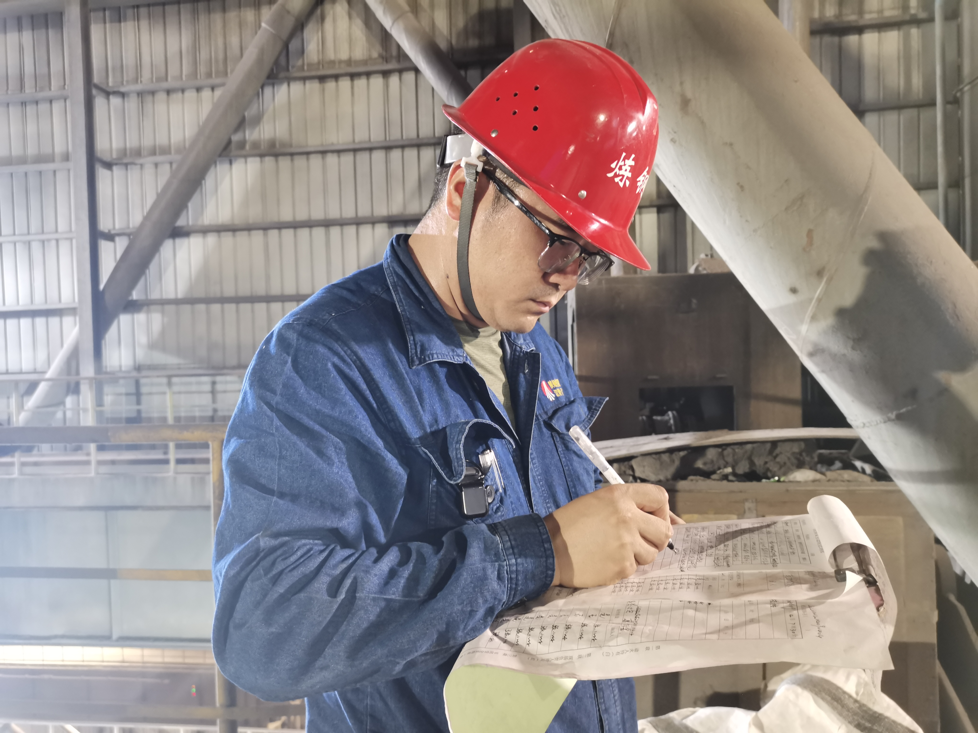 看！檢修一線的“最美身影”