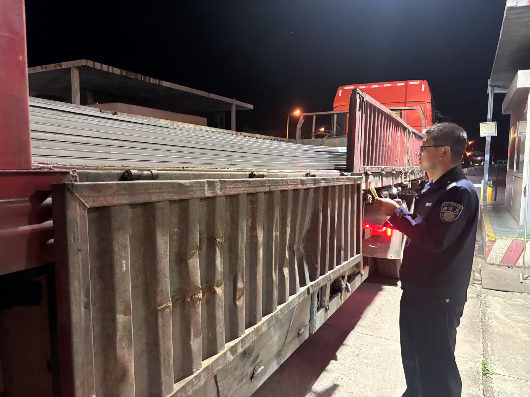 內保服務中心吹響執行力提升“沖鋒號” 跑出服務升級“加速度”