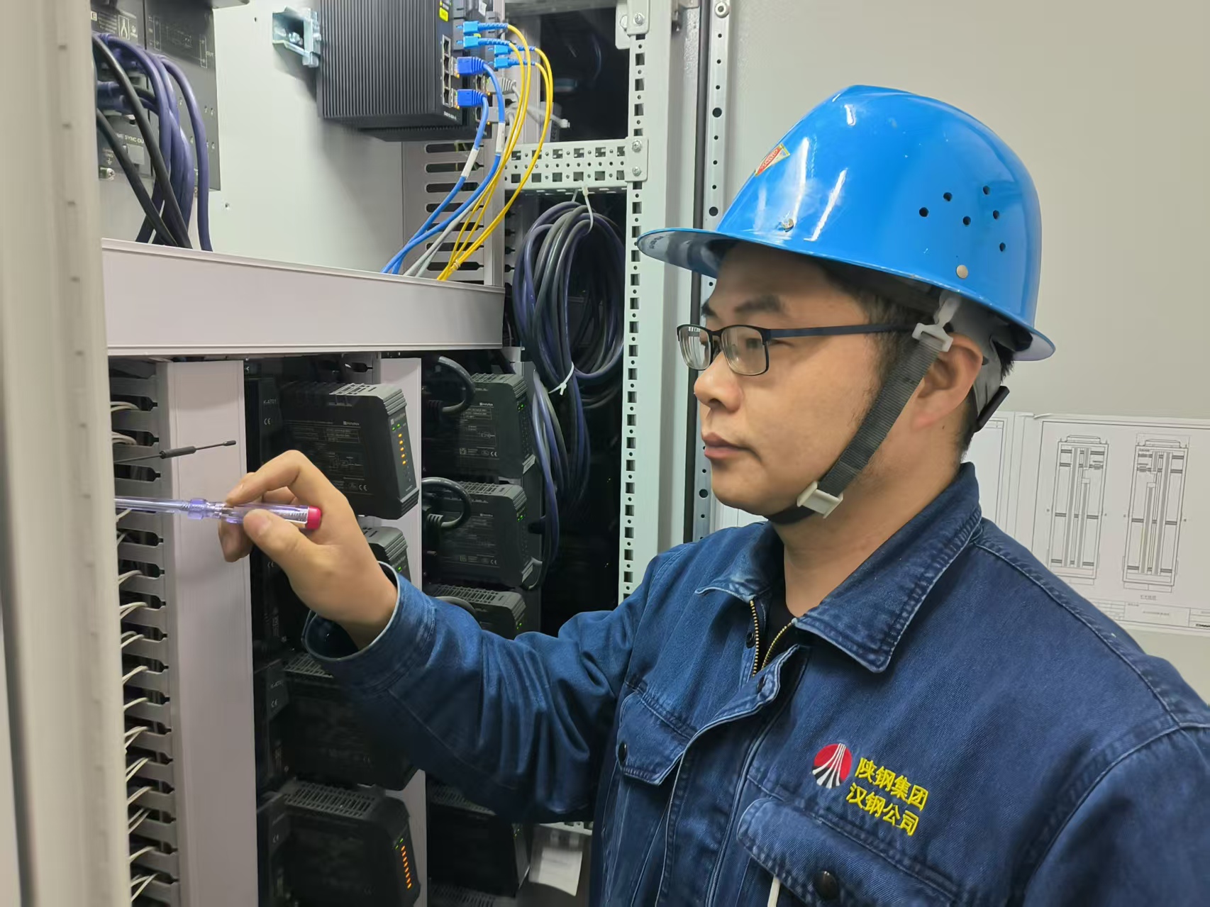 12年，一名“工匠”的成長傳奇   -記漢鋼公司2023-2024年度第四屆漢鋼工匠彭洋