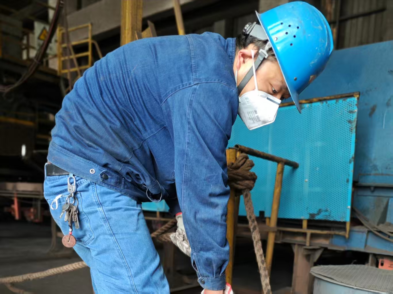 清倉攻堅聚合力 一線奮戰(zhàn)保生產 清倉攻堅聚合力 一線奮戰(zhàn)保生產