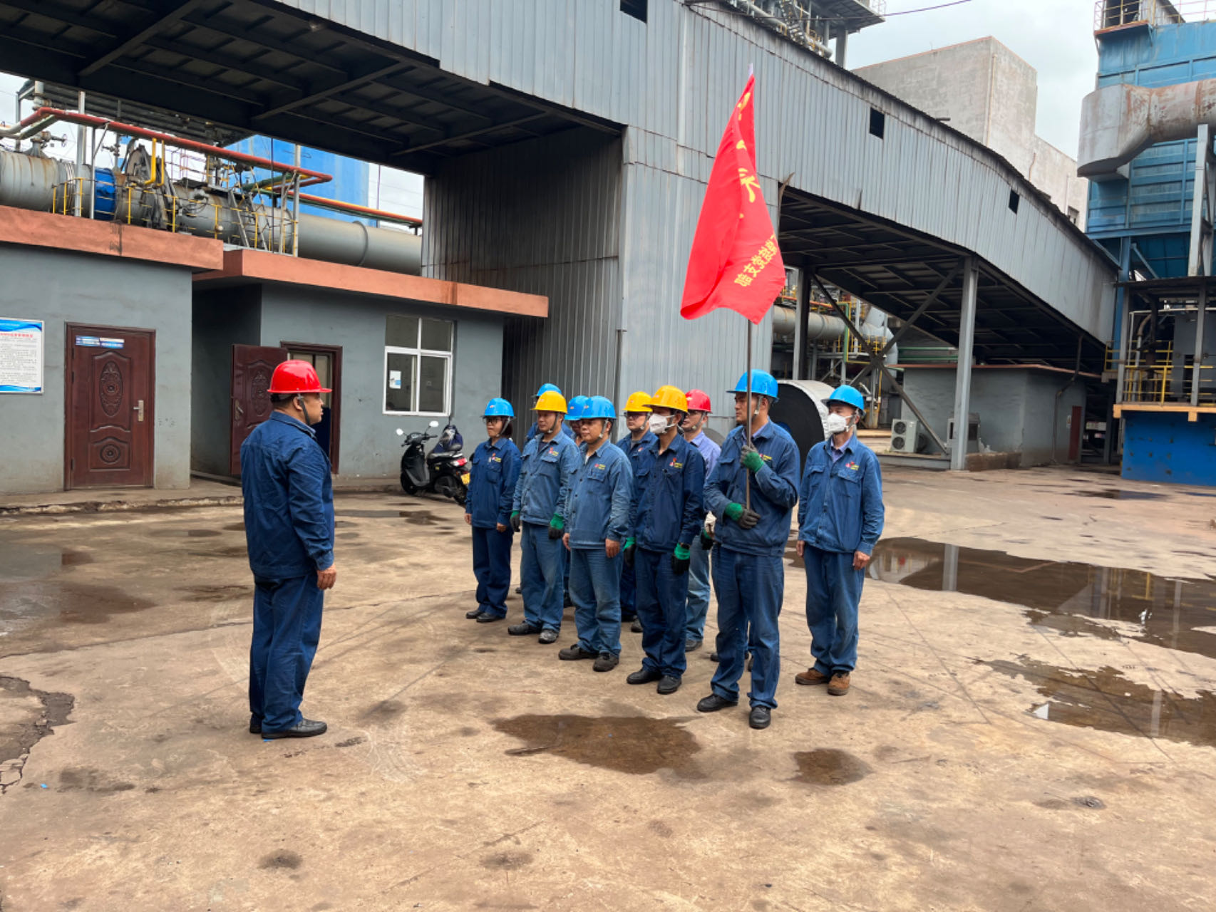 “三聚焦”聚合力 形勢任務教育激發新動能