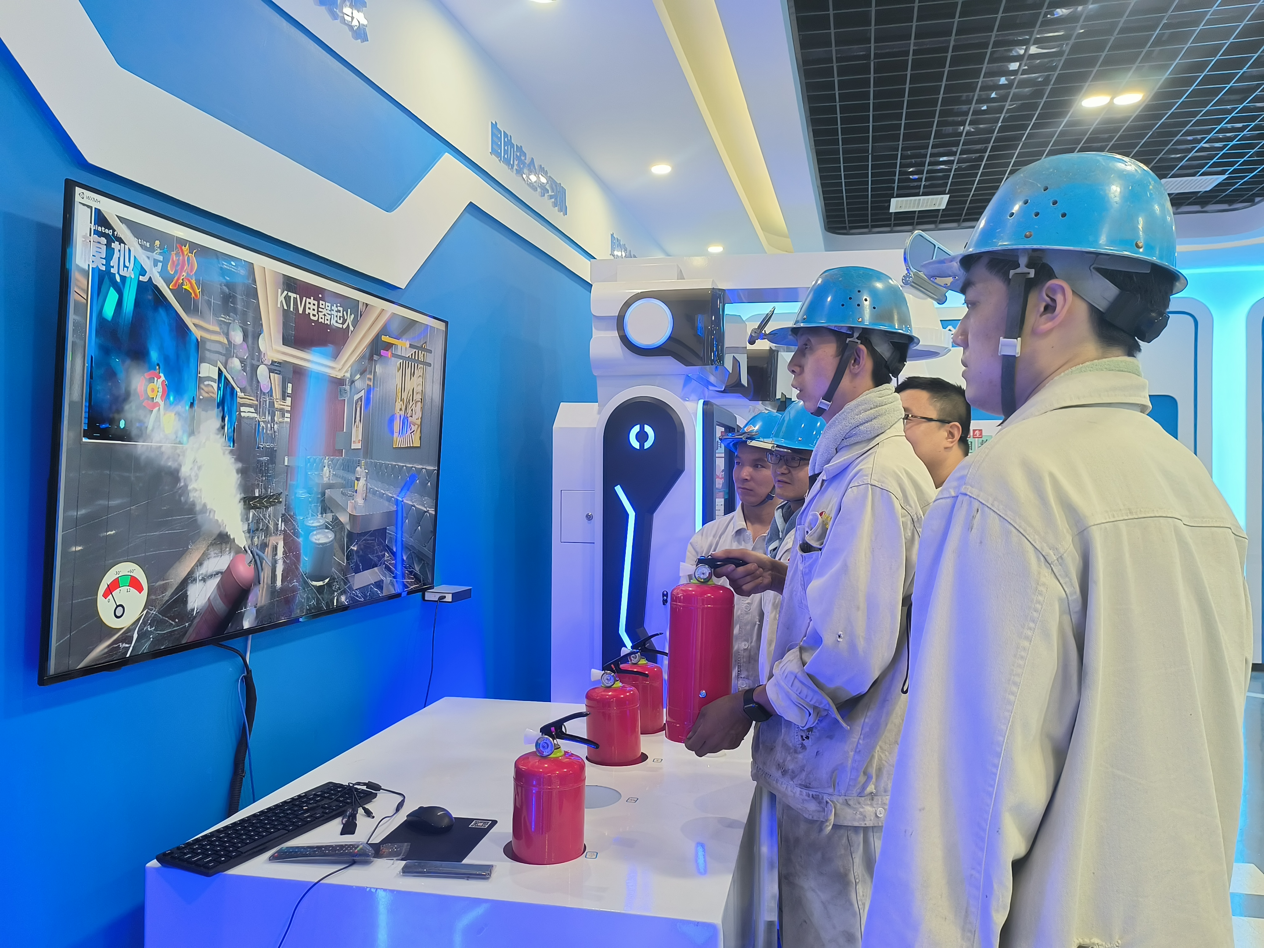 �Ԍ��дٌ�Ч���������ӷ�������