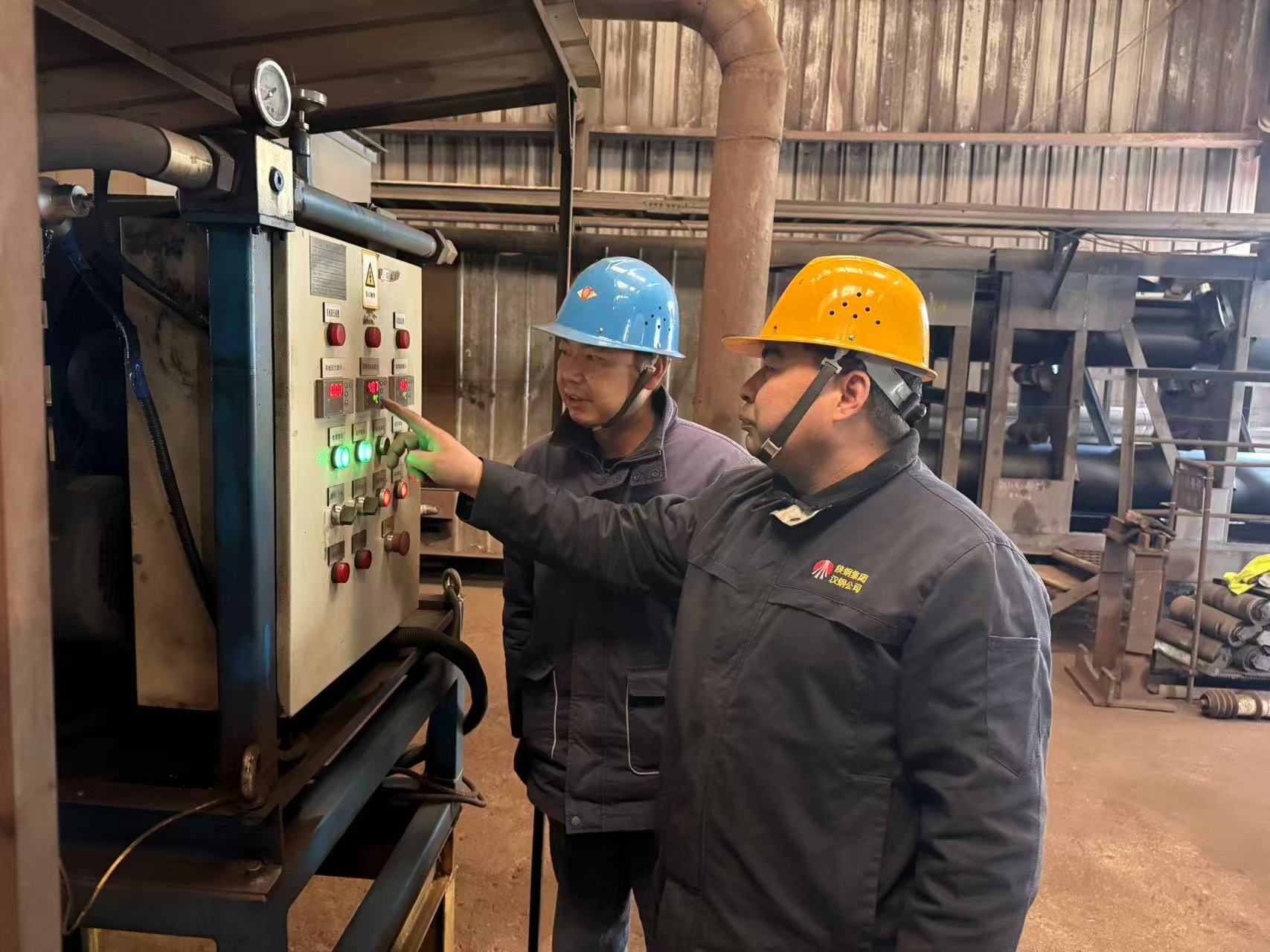 ��(ji��n)�ع���һ�� ���@�h�T��ɫ