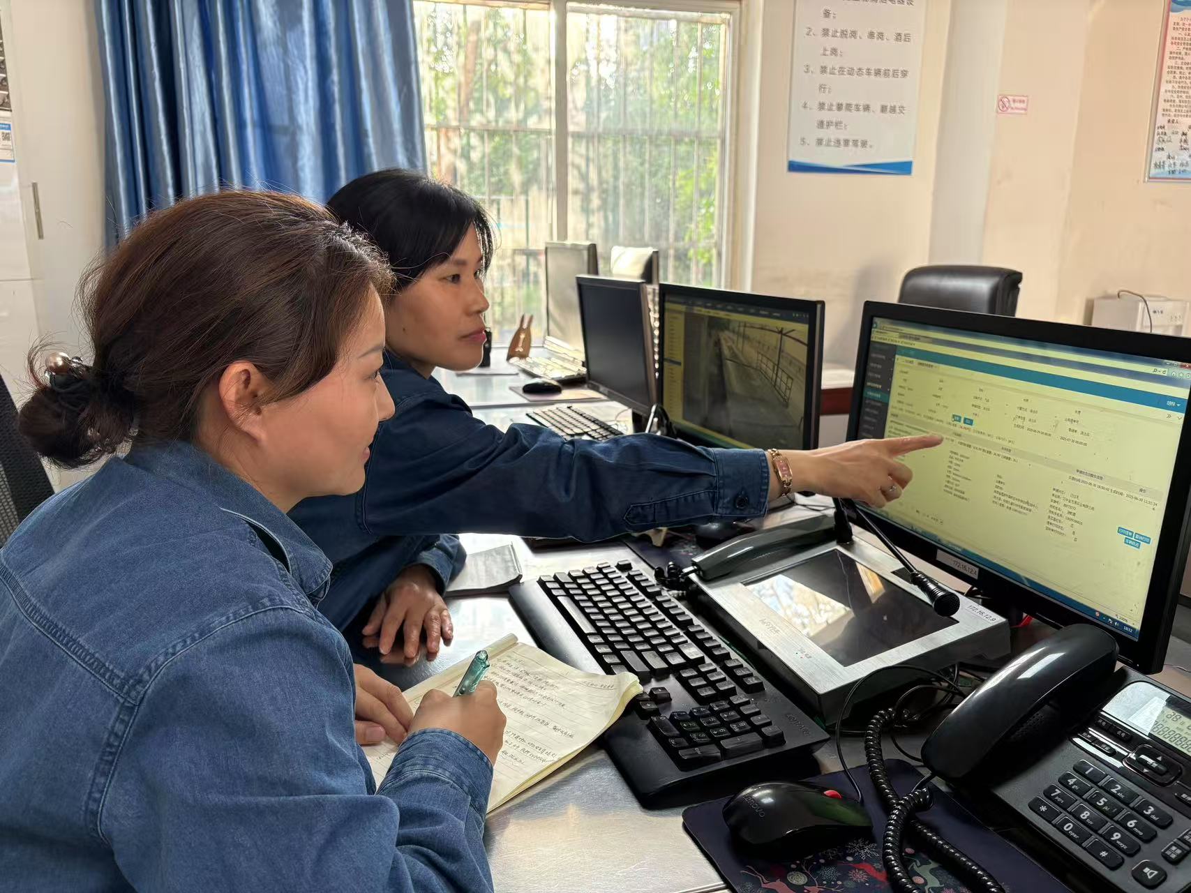 鋼城“斤”算師:她們用數字守護效益“紅線” 鋼城“斤”算師:她們用數字守護效益“紅線”