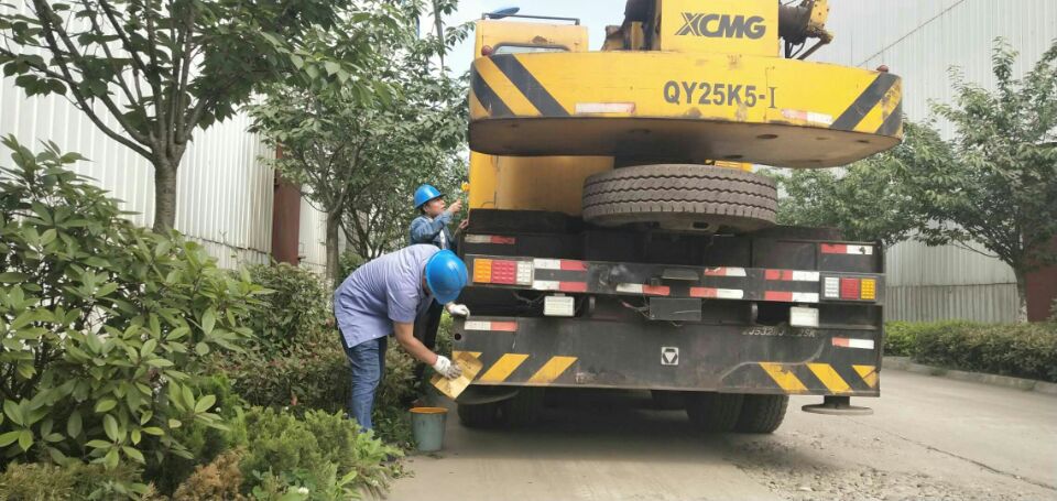 【一線風采】平凡中“繁星璀璨” 【一線風采】平凡中“繁星璀璨”