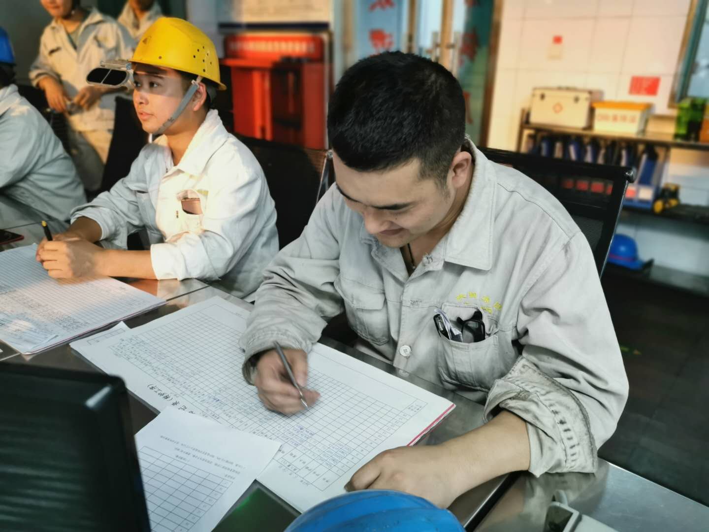 ��䓳���Է���|(zh��)�������o(h��)��