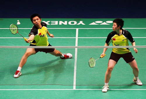 ��䓳���Է��ȼ����   �ഺ