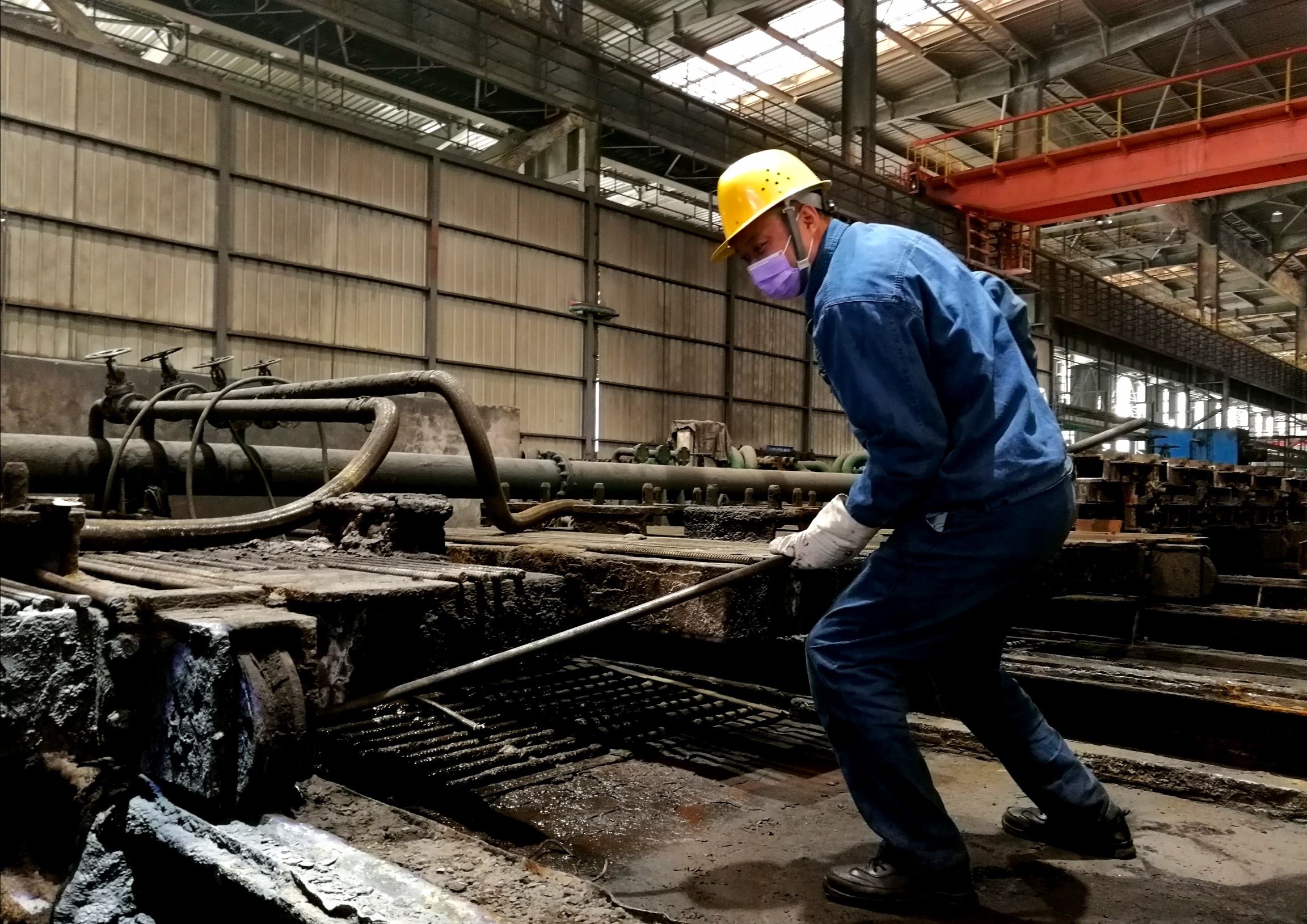 【一線風(fēng)采】七載軋鋼情,他的青春枝繁葉茂——記2019年度陜鋼集團(tuán)先進(jìn)工作者郭亞新 【一線風(fēng)采】七載軋鋼情,他的青春枝繁葉茂——記2019年度陜鋼集團(tuán)先進(jìn)工作者郭亞新